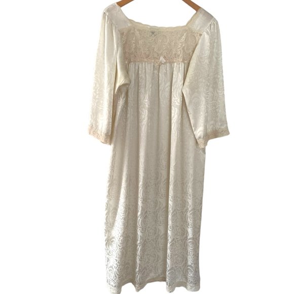 Dior Intimates Sleepwear Vintage Christian Dior Saks Fifth - Main Image